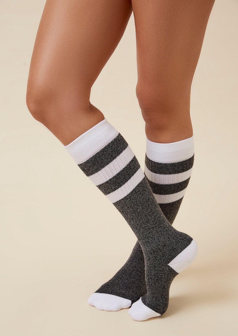 Thery Group Socks Charcoal Marle/White The Comforter Maternity Compression Sock for edema cankles travel & hospital side view