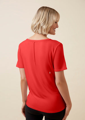 Thery Group TEE Lucky red The Me Bamboo Slouch Tee  - back view pregnant mother