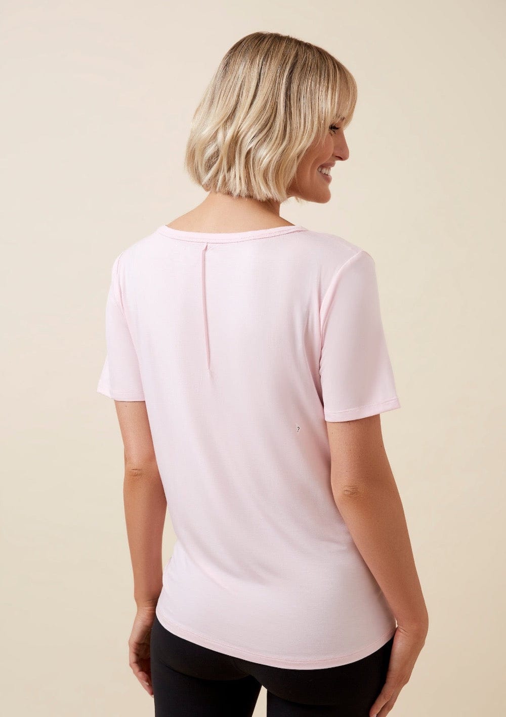 Thery Group TEE Powder Pink The Me Bamboo Slouch Tee  - back view pregnant mother
